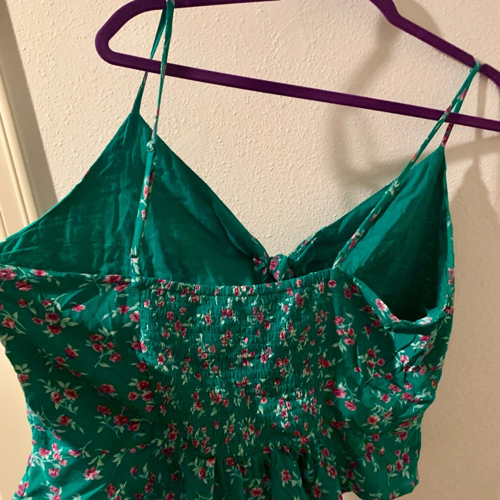 NWOT American Eagle green floral blouse cami - Picture 3 of 11